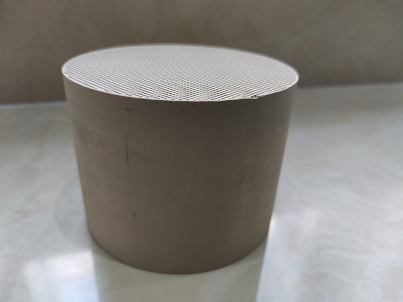Auto Exhaust CGPF Catalyzed Particulate Filter 200 CPSI 300 CPSI